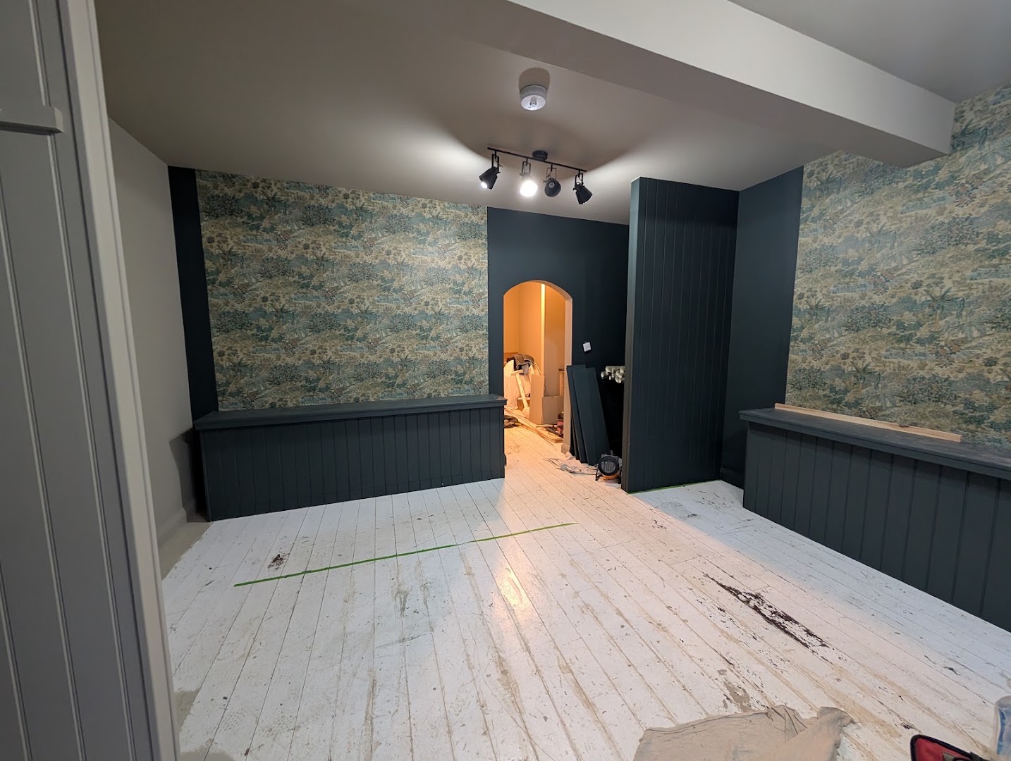 Fine Finish - Decorating — Photos 14